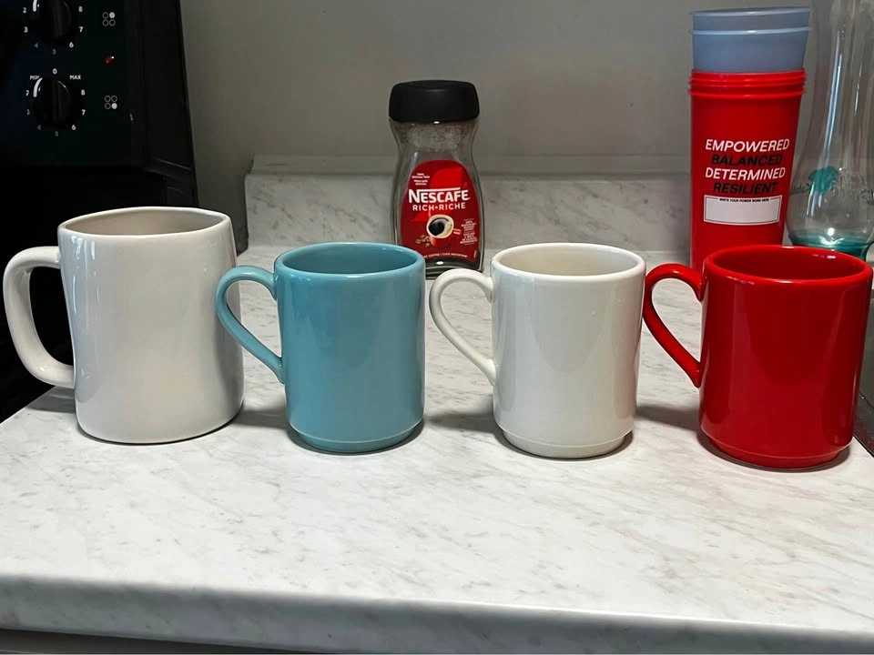Kate Spade and Rae Dunn Mugs - photo 4