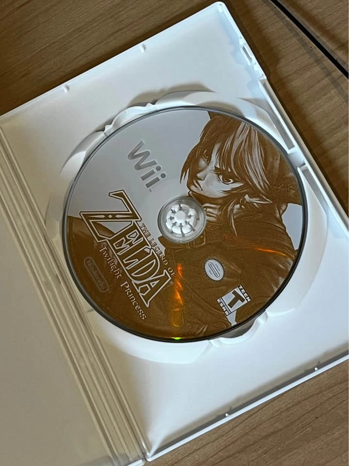 Zelda Twilight Princess Wii - photo 2