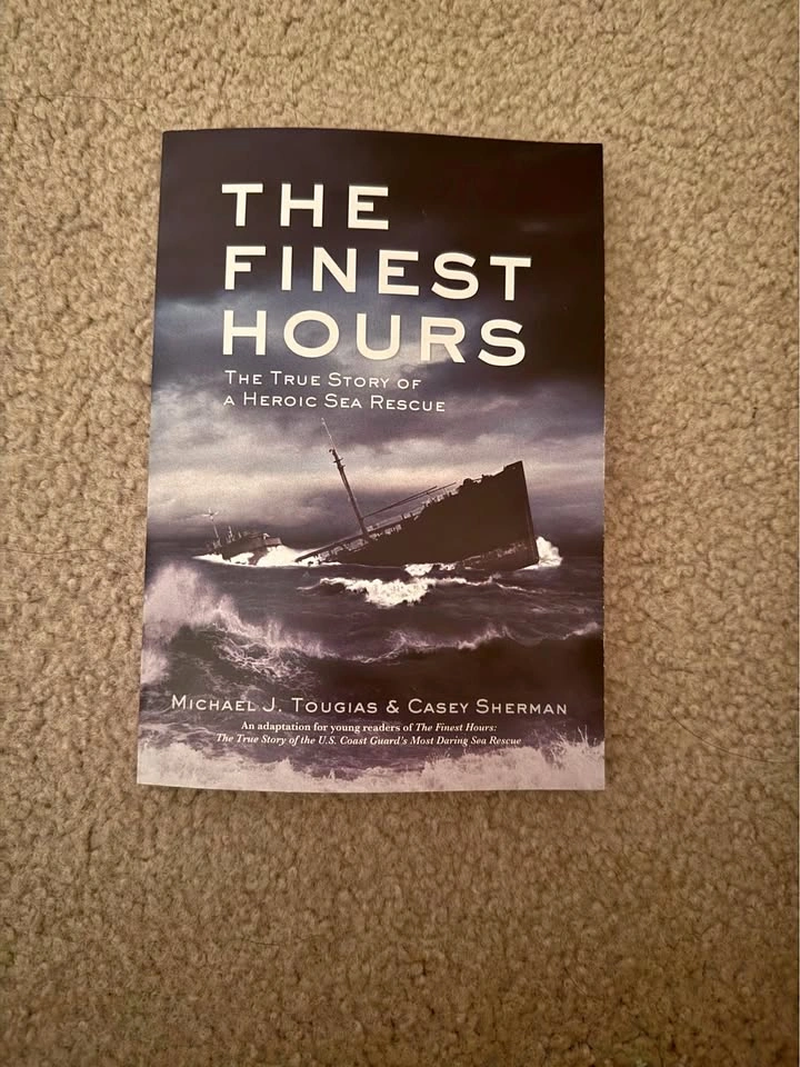 The Finest Hours Book by Michael J. Tougias & Casey Sherman