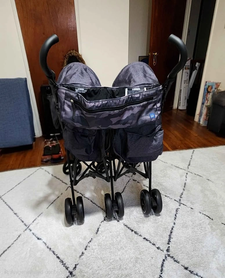Gap Double Umbrella Stroller - photo 4