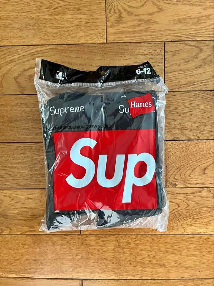 Supreme Socks- Black