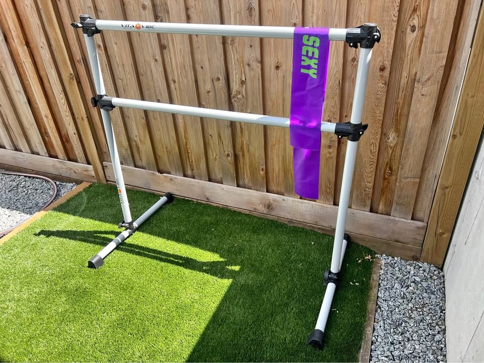 Foldable Metal Ballet Barre for Fitness or Stretching
