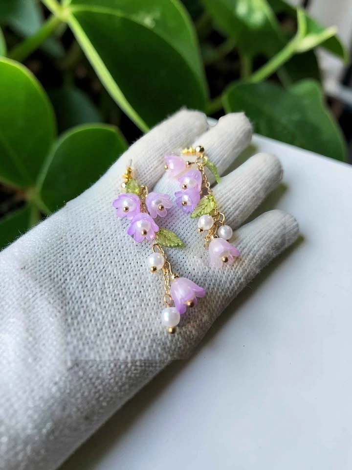 Lily of the Valley Drop Earrings Floral Cluster Pearl Beads - photo 3