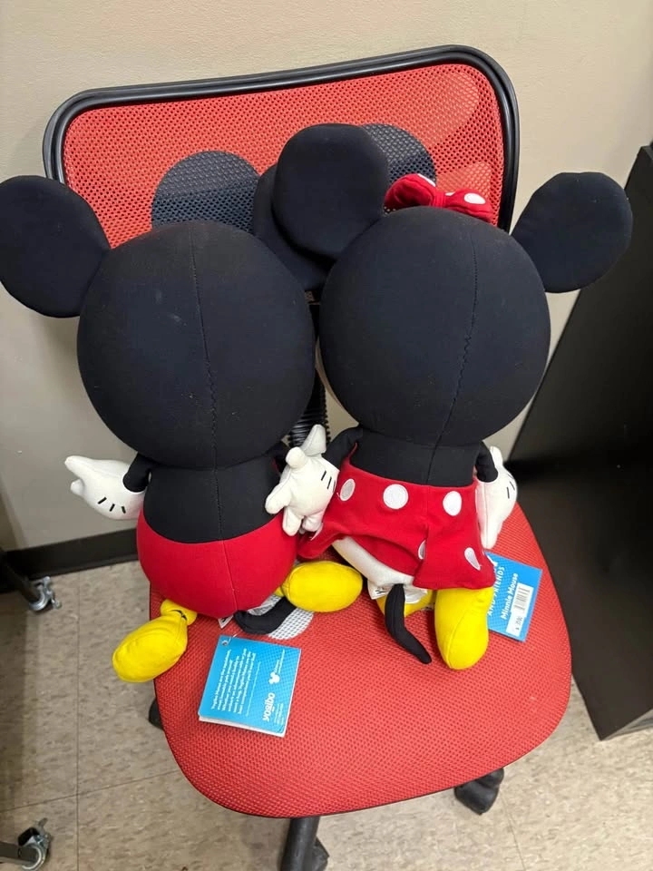 Mickey yogibo plush doll toy. Will trade for tonies - photo 3