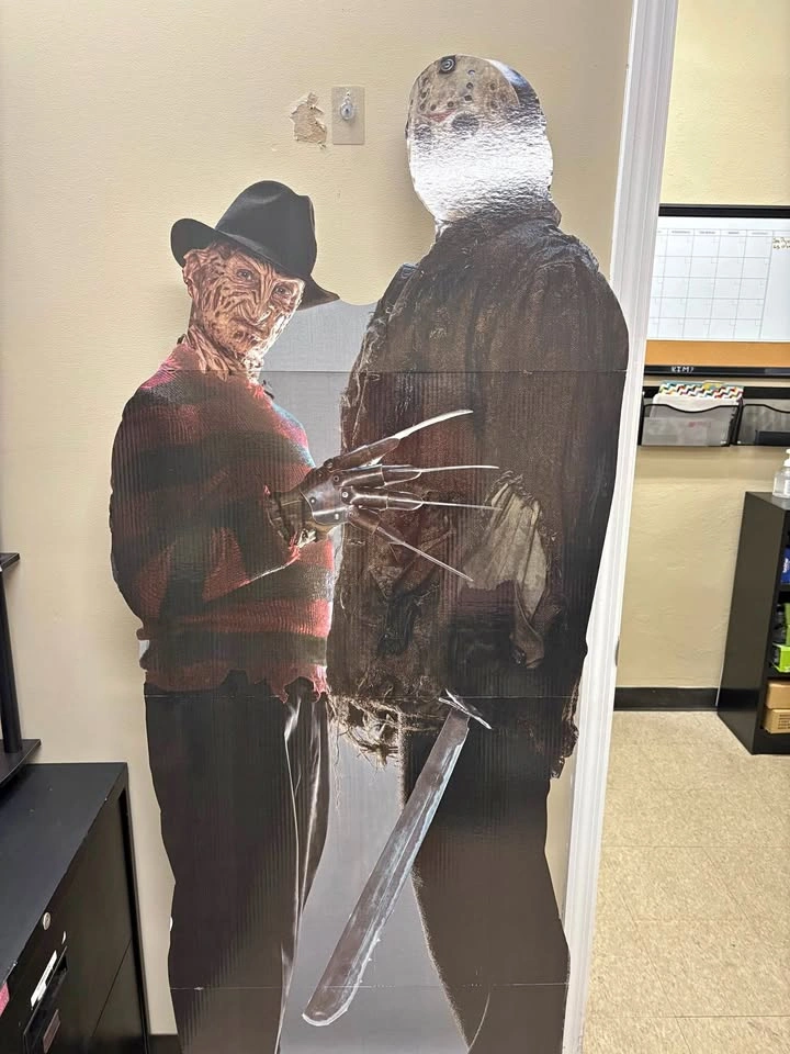 Freddy vs Jason 6ft cut out