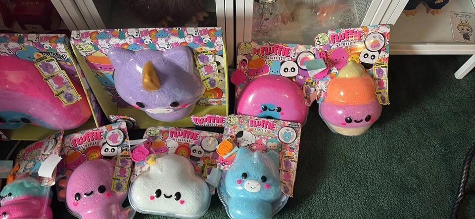 Fluffie Stuffiez Lot of 8 - photo 3