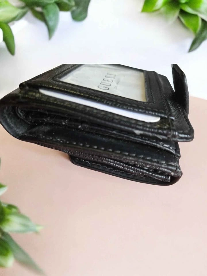 GUESS Black Leather Wallet Women’s Trifold Card Holder - photo 4