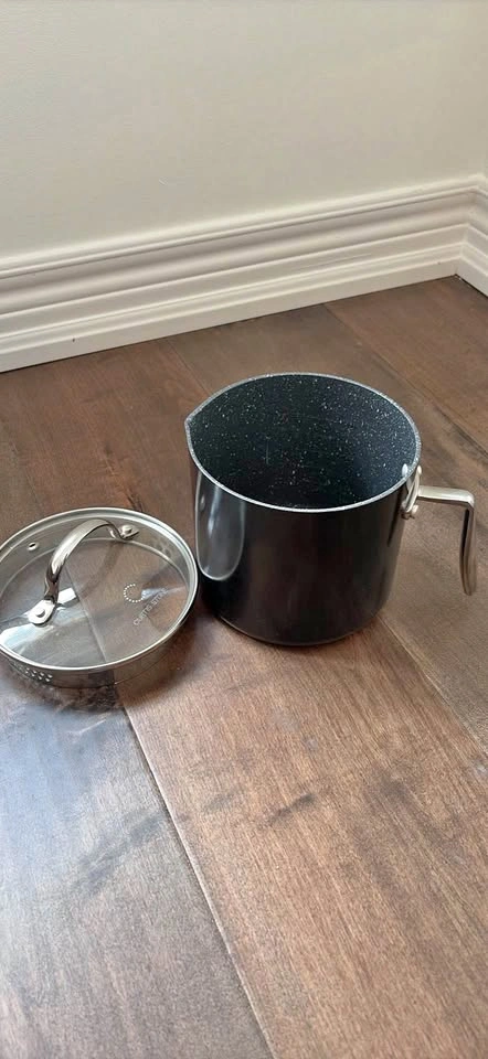 Tea Pot - 6 cups