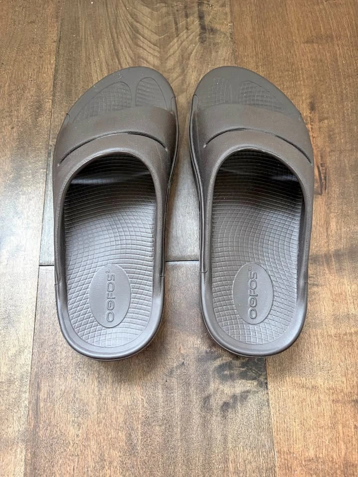 Oofos - Size EU 38
