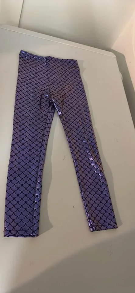 Mermaid Costume - size 6-8 image indicator(4)