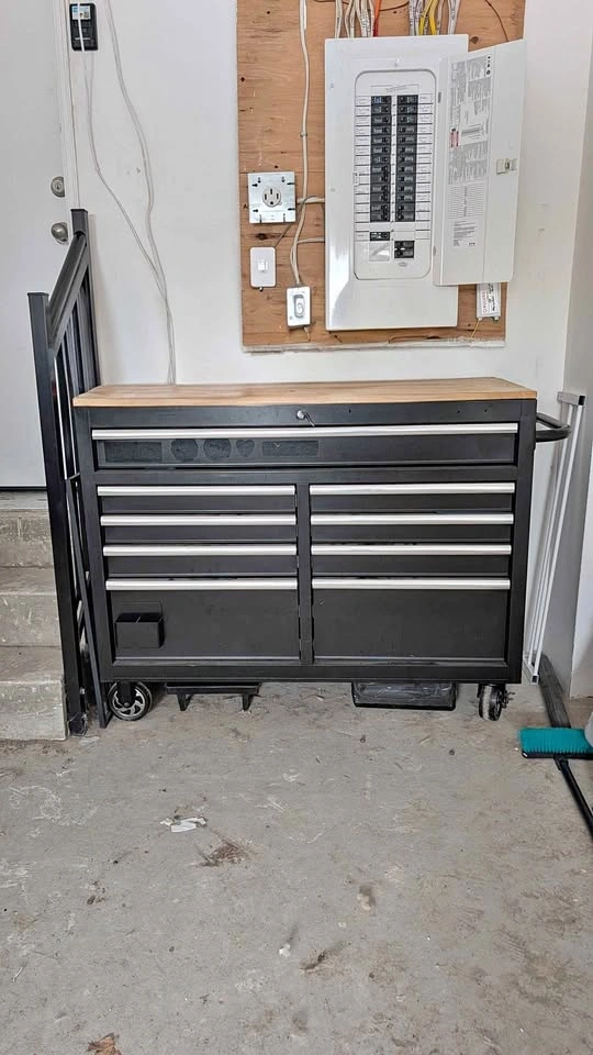 Husky toolbox