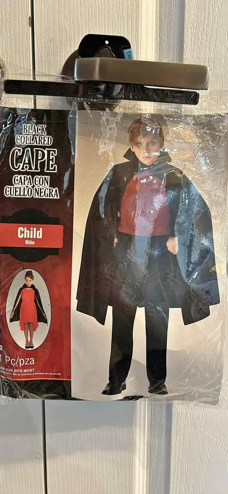 Child size black cape - costume thumbnail