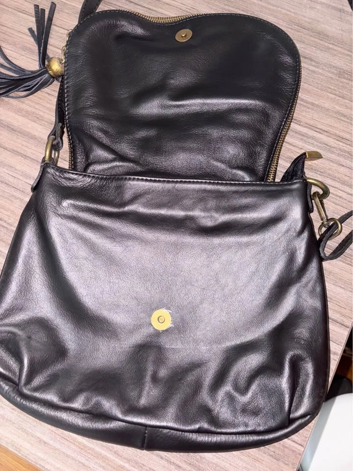 Genuine Leather Made in Italy Crossbody Bag - photo 2