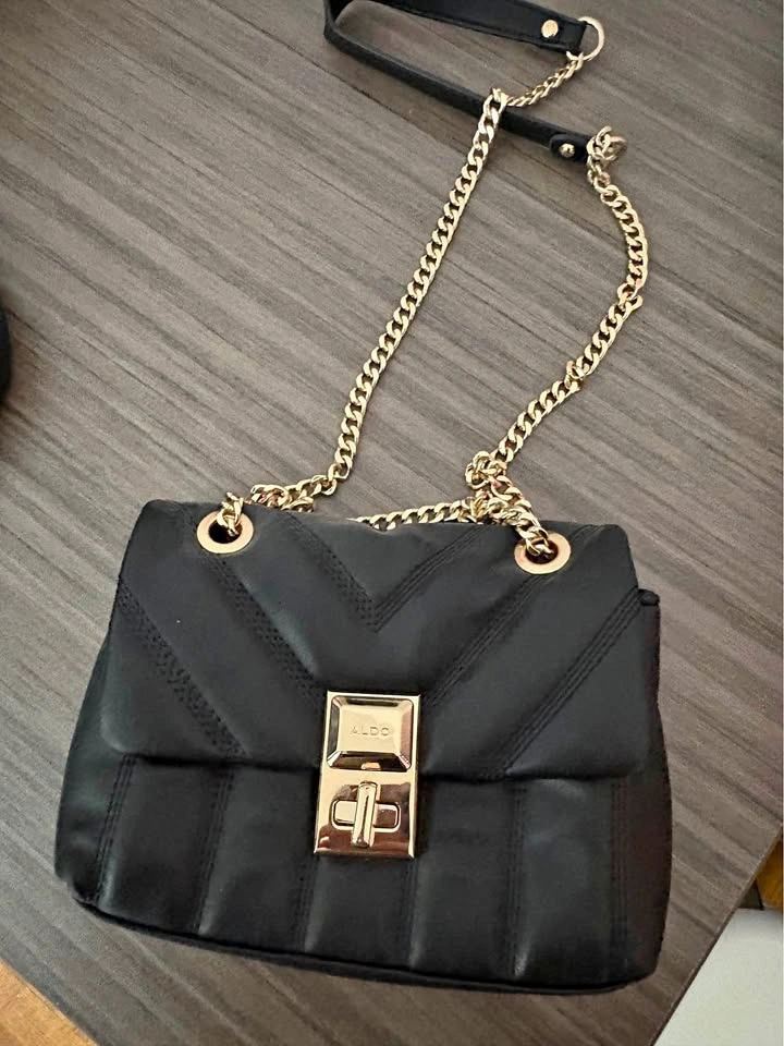 ALDO Black Quilted Gold Chain Shoulder Bag