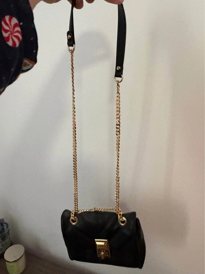 ALDO Black Quilted Gold Chain Shoulder Bag - photo 3