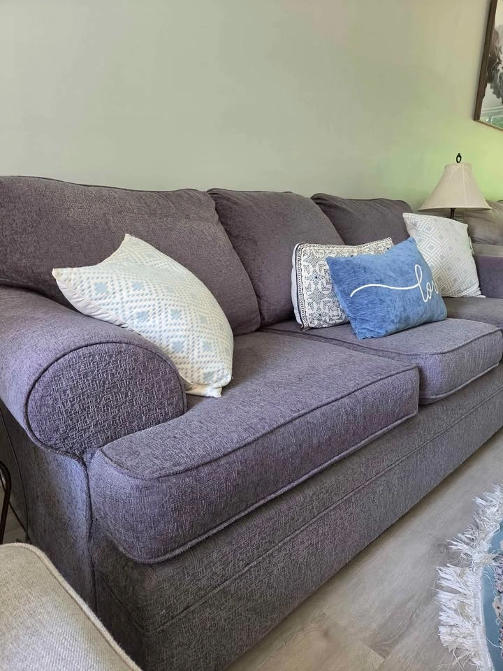 Ashley 3 seater sofa - photo 3