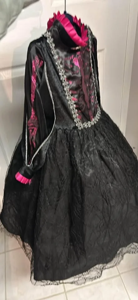 Skeleton bride costume size 4 image indicator(4)