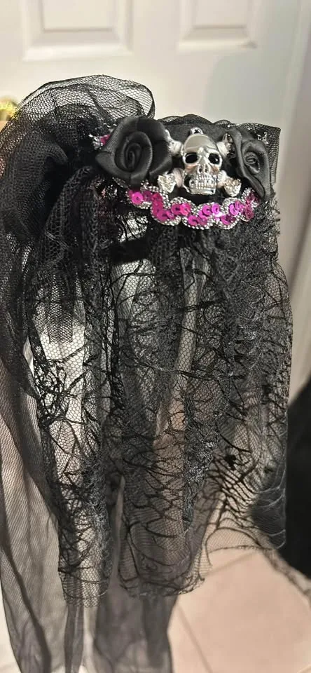 Skeleton bride costume size 4 image indicator(6)