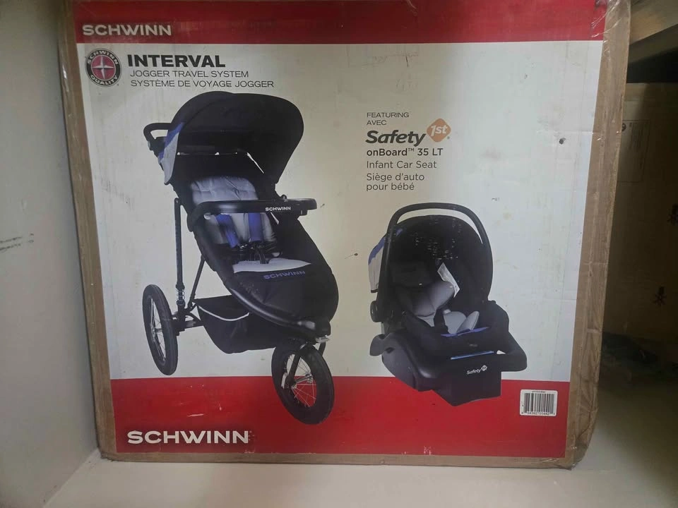 Stroller Brand new in box - photo 2