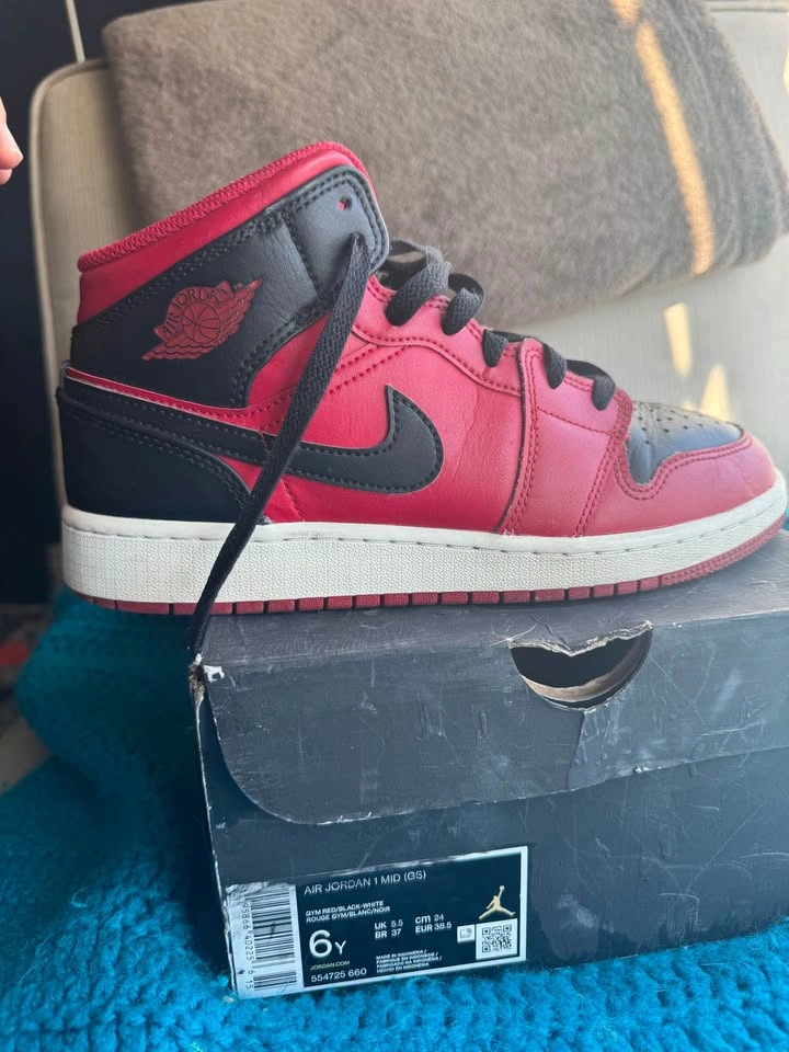 Air Jordan 1 Mid (GS) "Bred" – Size 6Y – OG ALL - photo 5