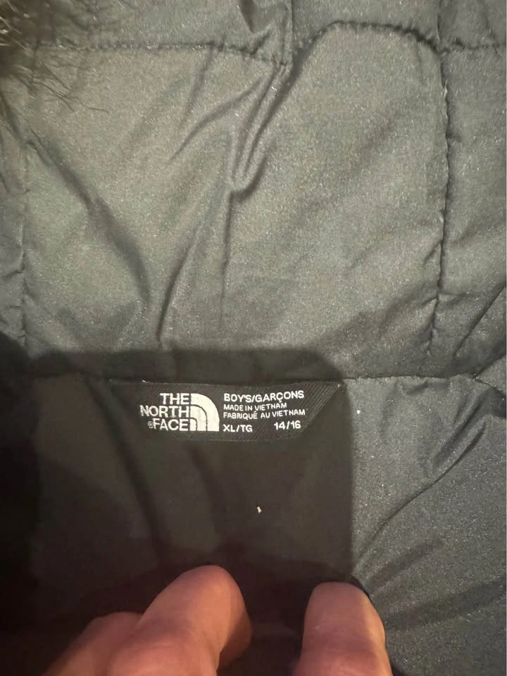 North Face boys winter coat XL/TG (14/16) - photo 2