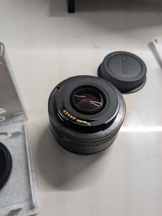 Canon 50mm lens with filter - photo 2
