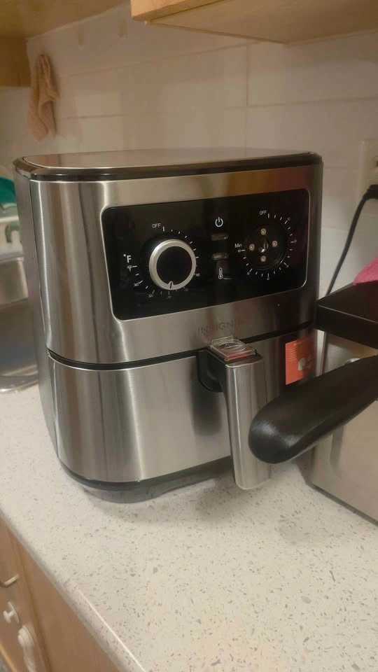 Insignia Stainless Steel Air Fryer - photo 2