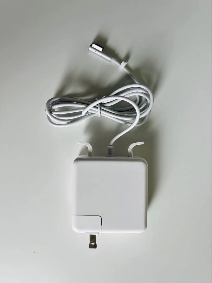 Brand New 60W MagSafe 1 Power Adapter — Charger (Model A1184)