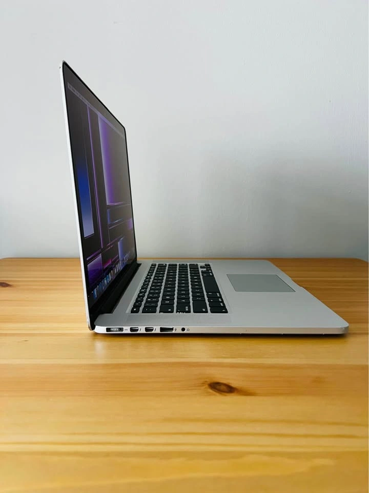 15” Macbook Pro i7-16GB RAM - photo 4