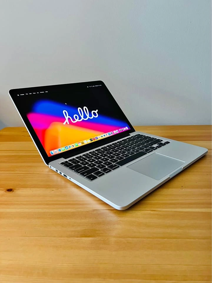 13” Macbook Pro Retina 128GB
