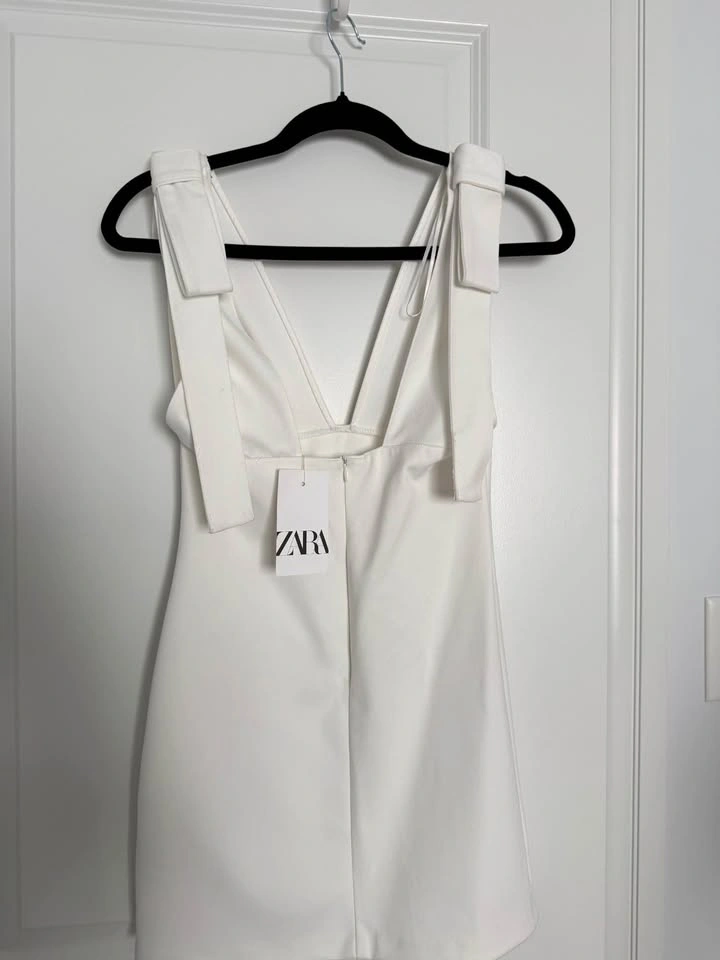 BRAND NEW Never Worn Zara White Mini Dress – XS - photo 3