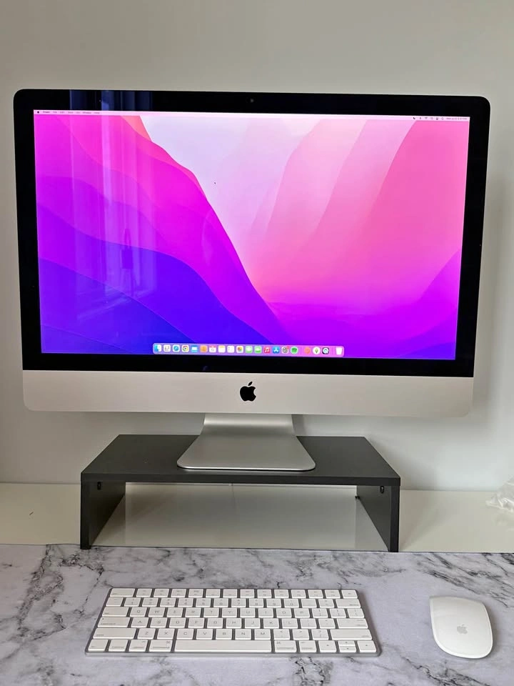 27” Apple iMac Retina 5K + Keyboard & Mouse - Excellent Conditio