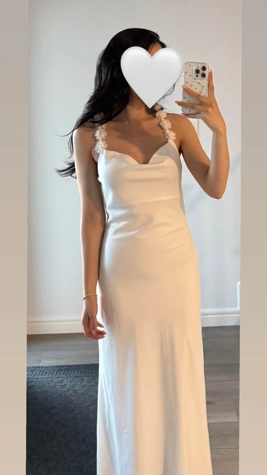 White Dress - photo 2