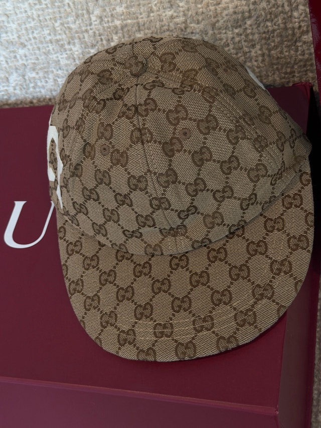 Authentic Gucci GG Canvas Baseball Hat – Medium - photo 3