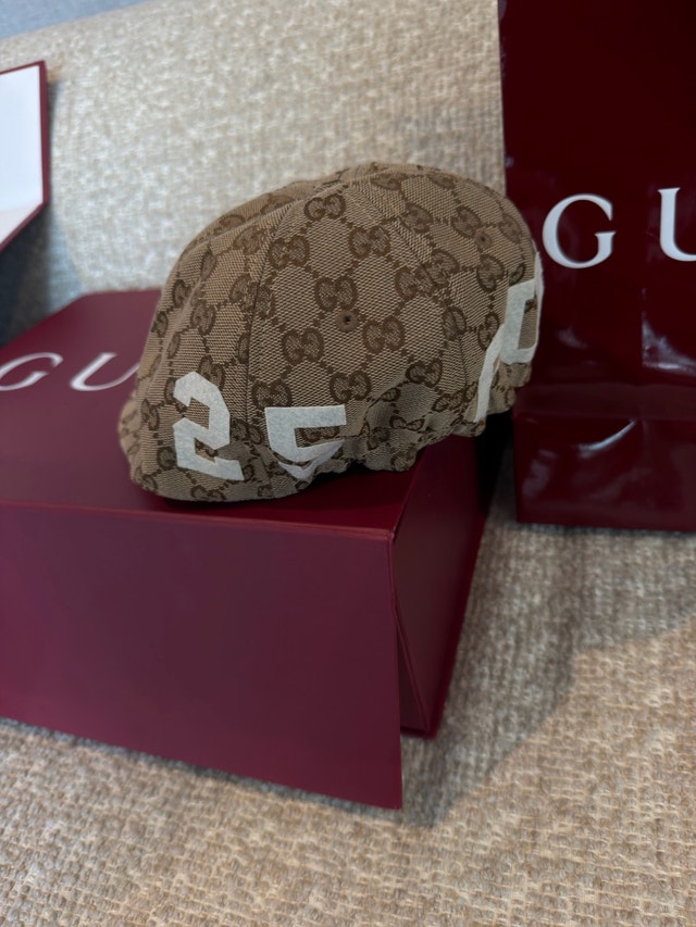 Authentic Gucci GG Canvas Baseball Hat – Medium - photo 4