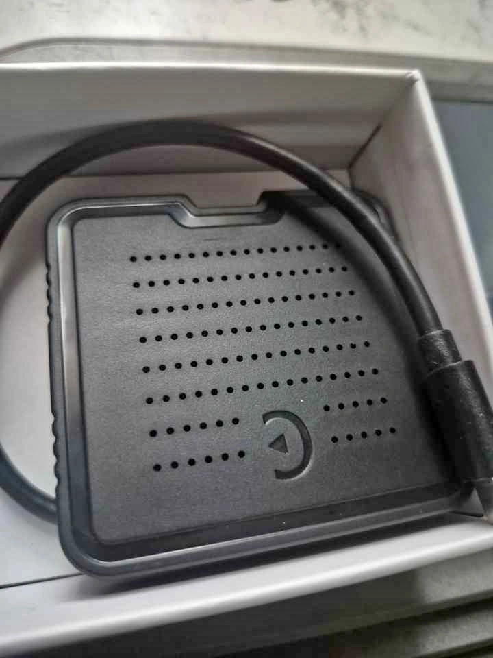 2-in-1 Wireless CarPlay Adapter for Netflix/YouTube/TikTok