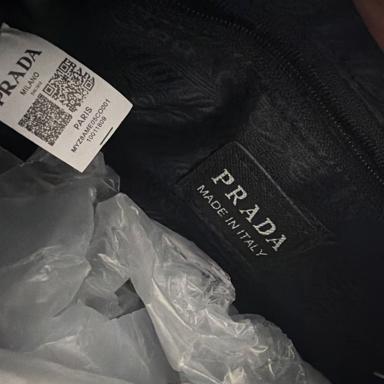Prada Handbag Re-edition - photo 4