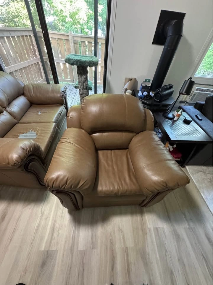 2-Piece Brown Plush Loveseat & Matching Armchair Set - photo 2