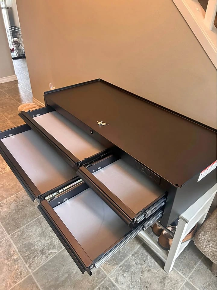 42”x18.5” MAXIMUM Toolbox