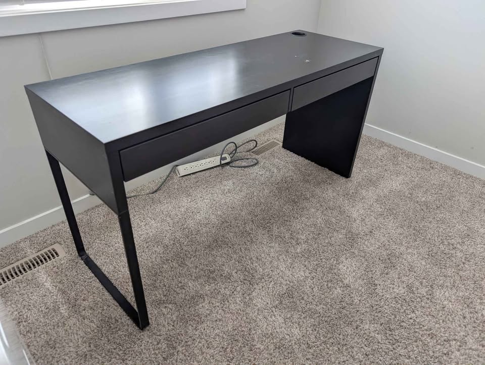 Black ikea desk - photo 3