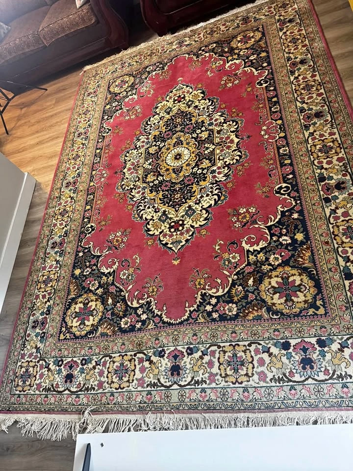 Hand Made Turkish Rug