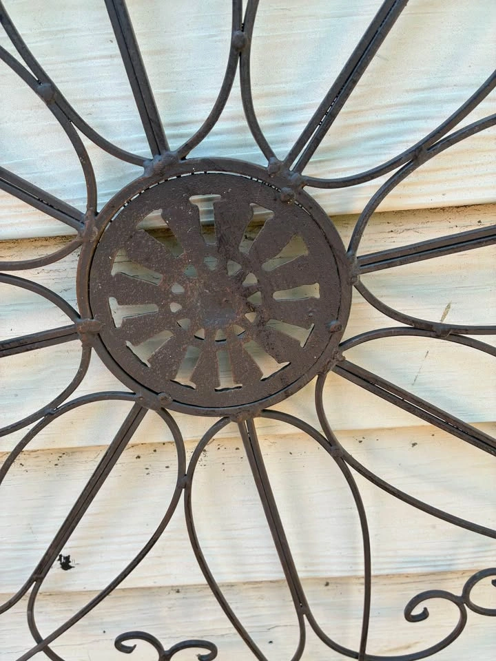 Bronze Deco 79 Metal Scroll Wall Decor - photo 3