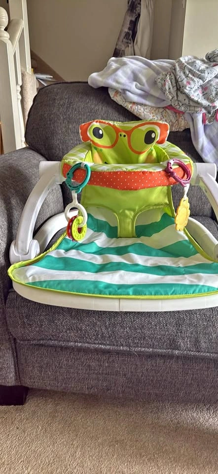 Fisher-Price Frog Baby Floor Seat