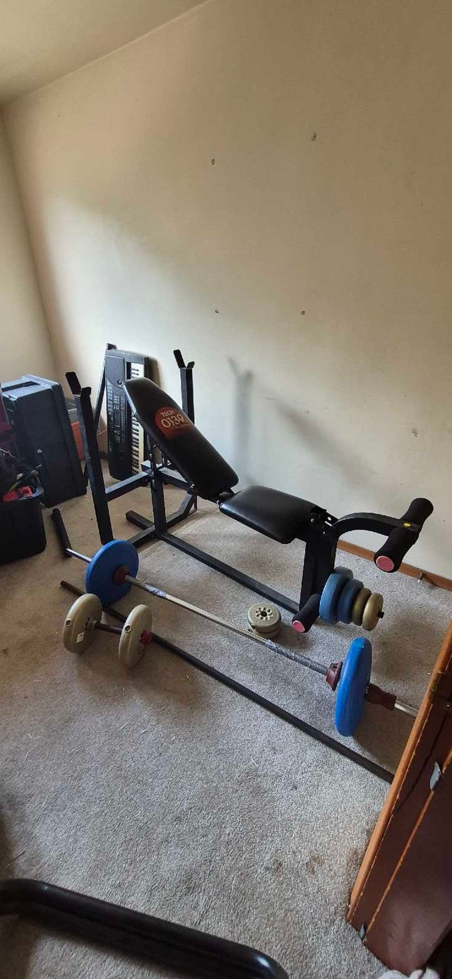Weight bench and weights - photo 4