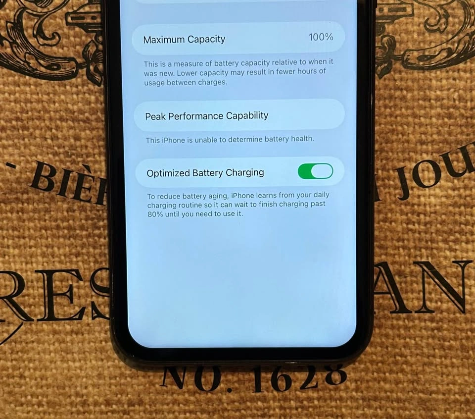 (100%) iPhone 11 128GB-GREAT CON+Accessories - photo 2