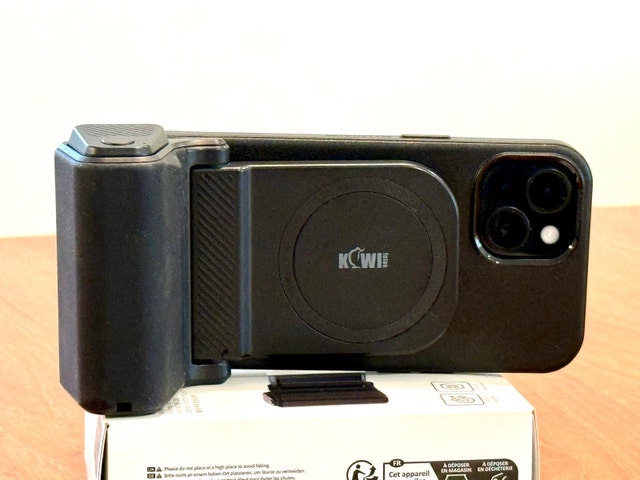 Magsafe Camera Grip for Iphone and Android