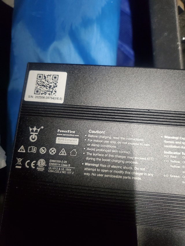 24 Volt Trickle Charger