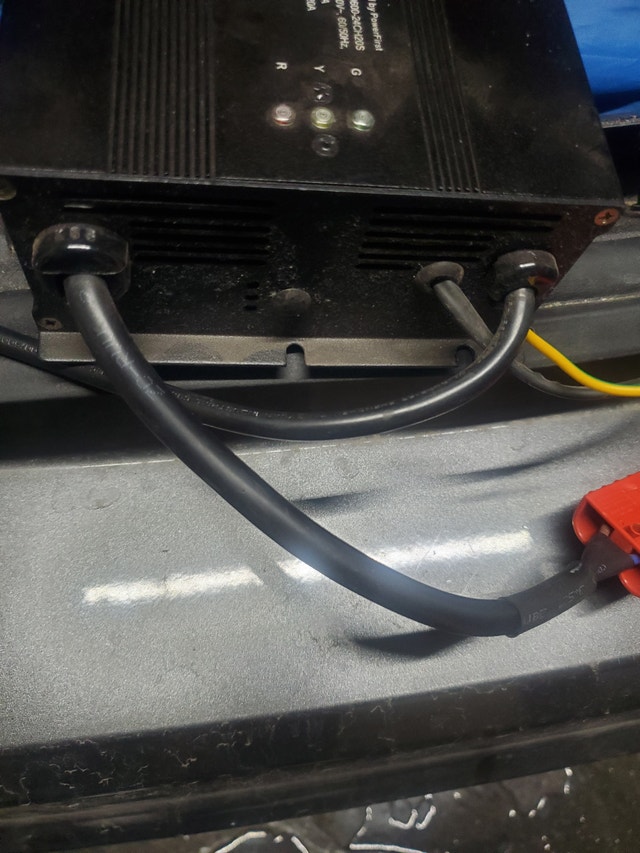24 Volt Trickle Charger - photo 4