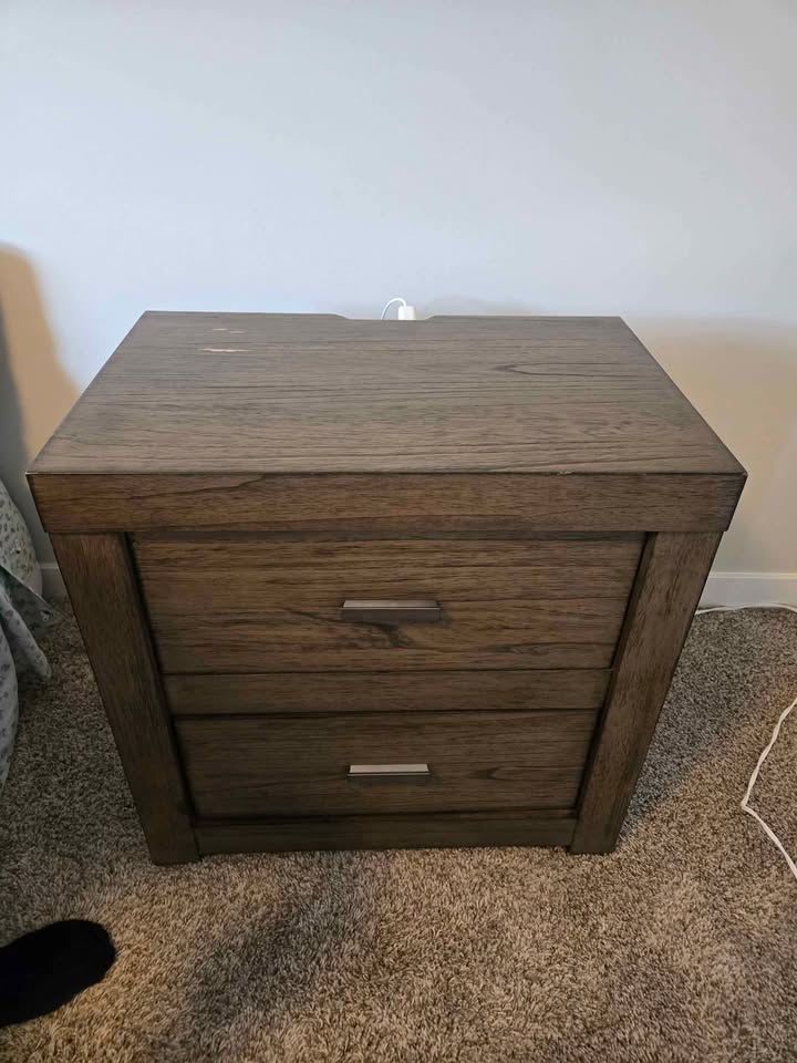 Night stand for sale (1) - photo 2