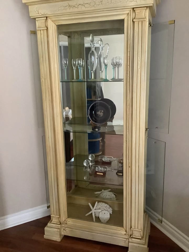 Mobilia Curio and Display Cabinet - photo 2